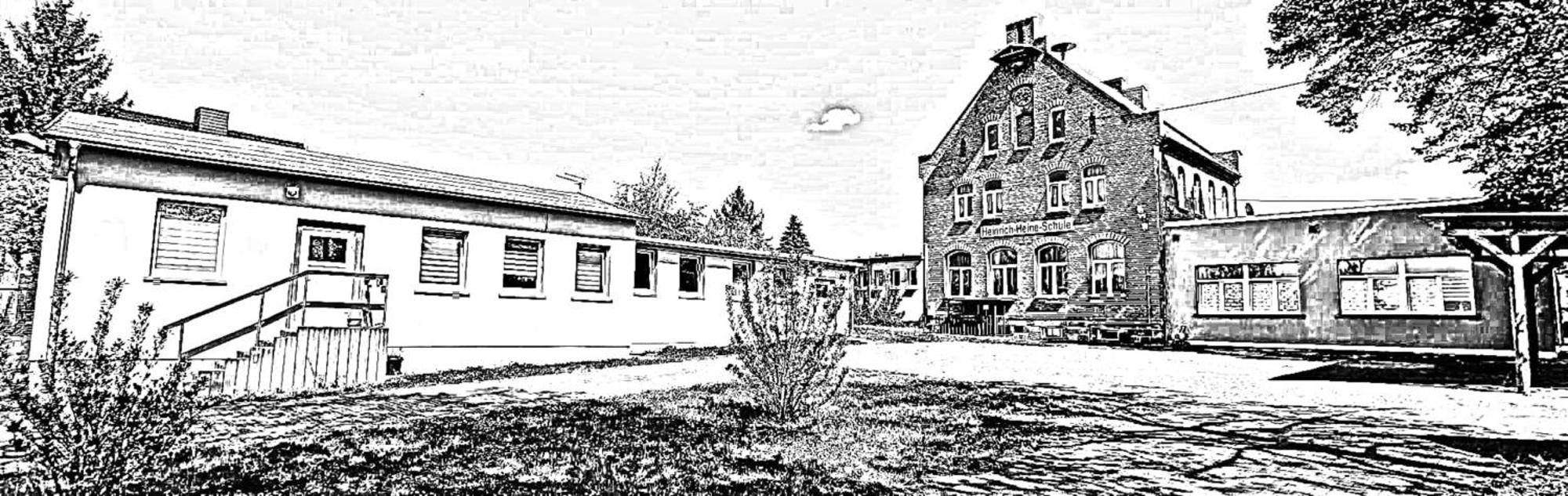 Ferienwohnung Heinrich Heine Schule Bad Dürrenberg Exterior foto